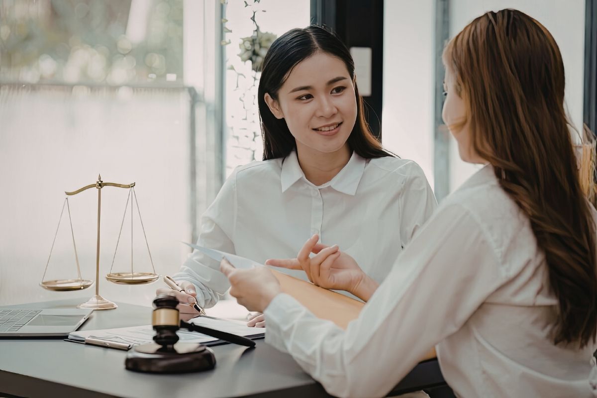 How a Maryland Boat Accident Lawyer Builds a Strong Case with Evidence