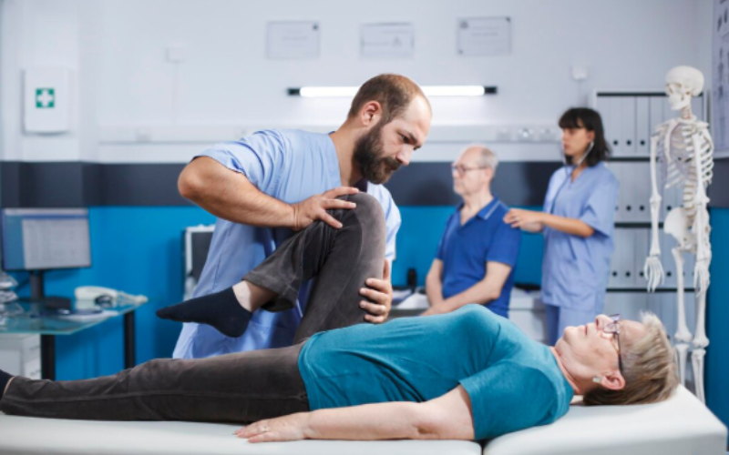 Moderne orthopädische Behandlungen: Eine umfassende Anleitung für Patienten